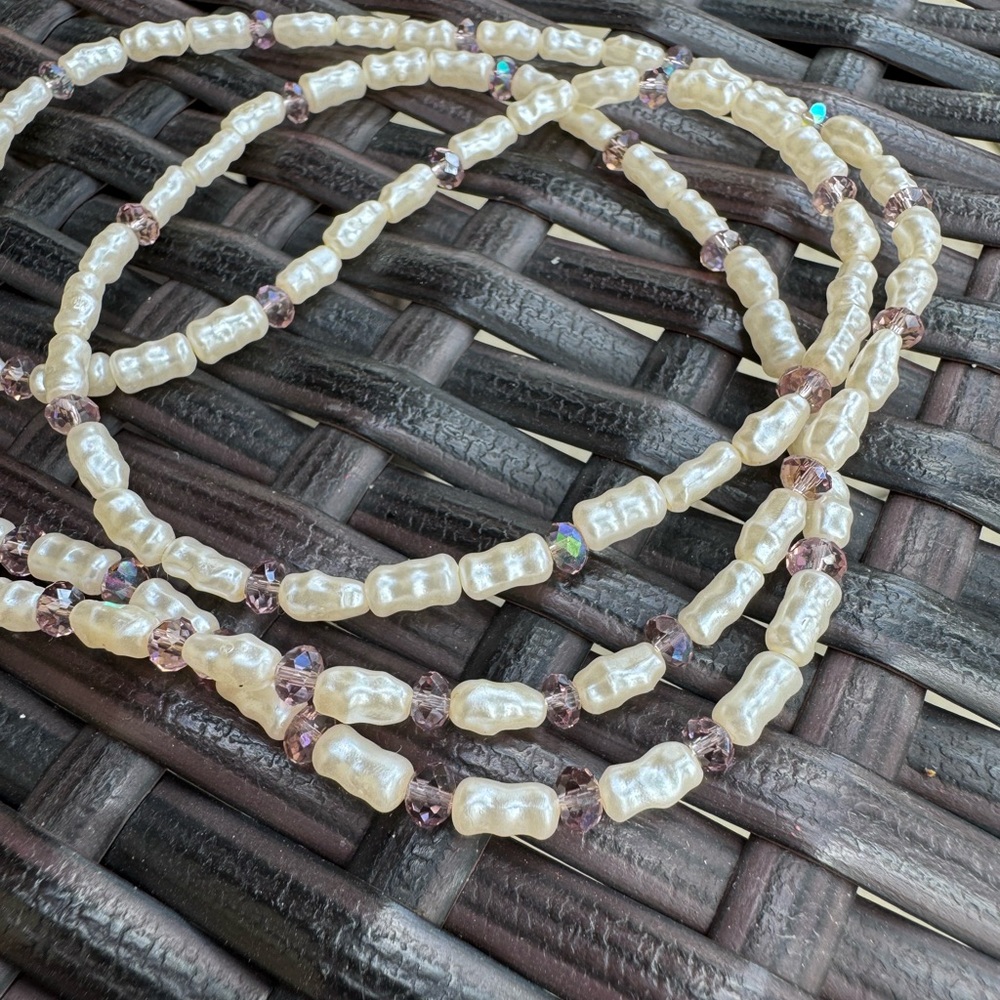New Elegant Cream and Purple Beaded Eyeglass chain cord